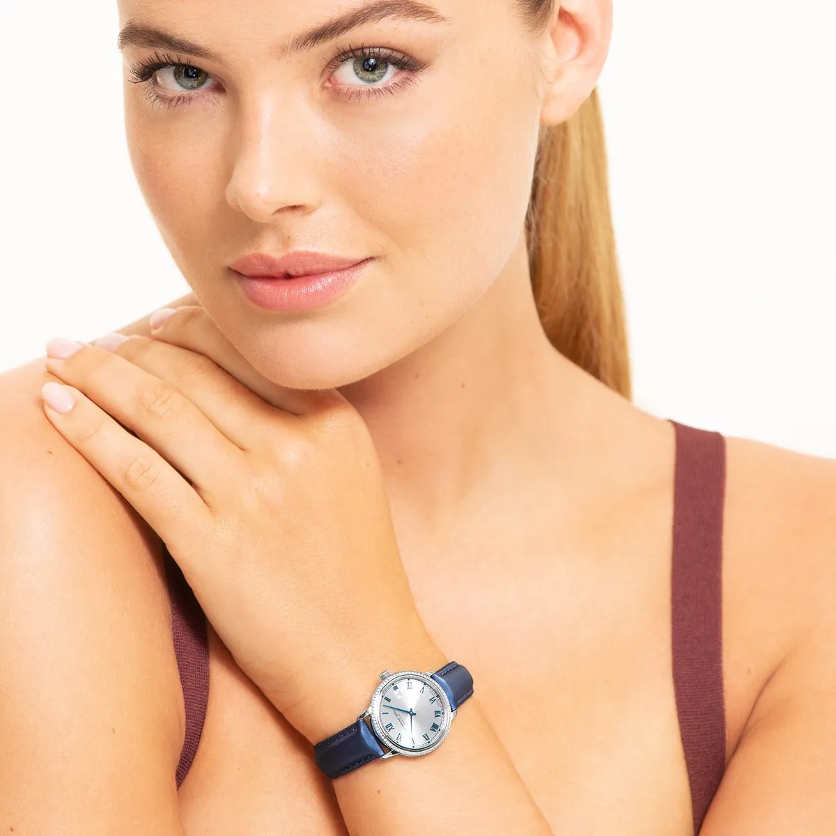 Reloj de lujo Raymond Weill Toccata Plata 76 Diamantes Azul Detalle del Reloj de lujo de la marca RAYMOND WEILL modelo TOCCATA 5985-SCS-00653, cuarzo, fabricado en Suiza.